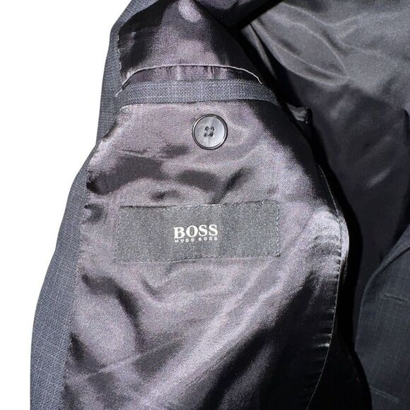 Hugo Boss Reda Super 110s Wool Reda Fabric Sport Coat 38R - Picture 2 of 8